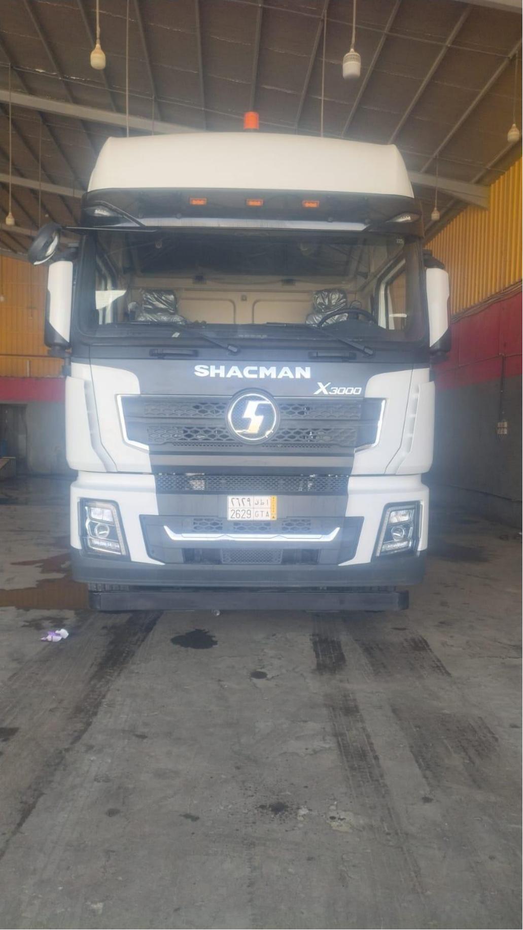 Shacman truck, plate 2629 GTA