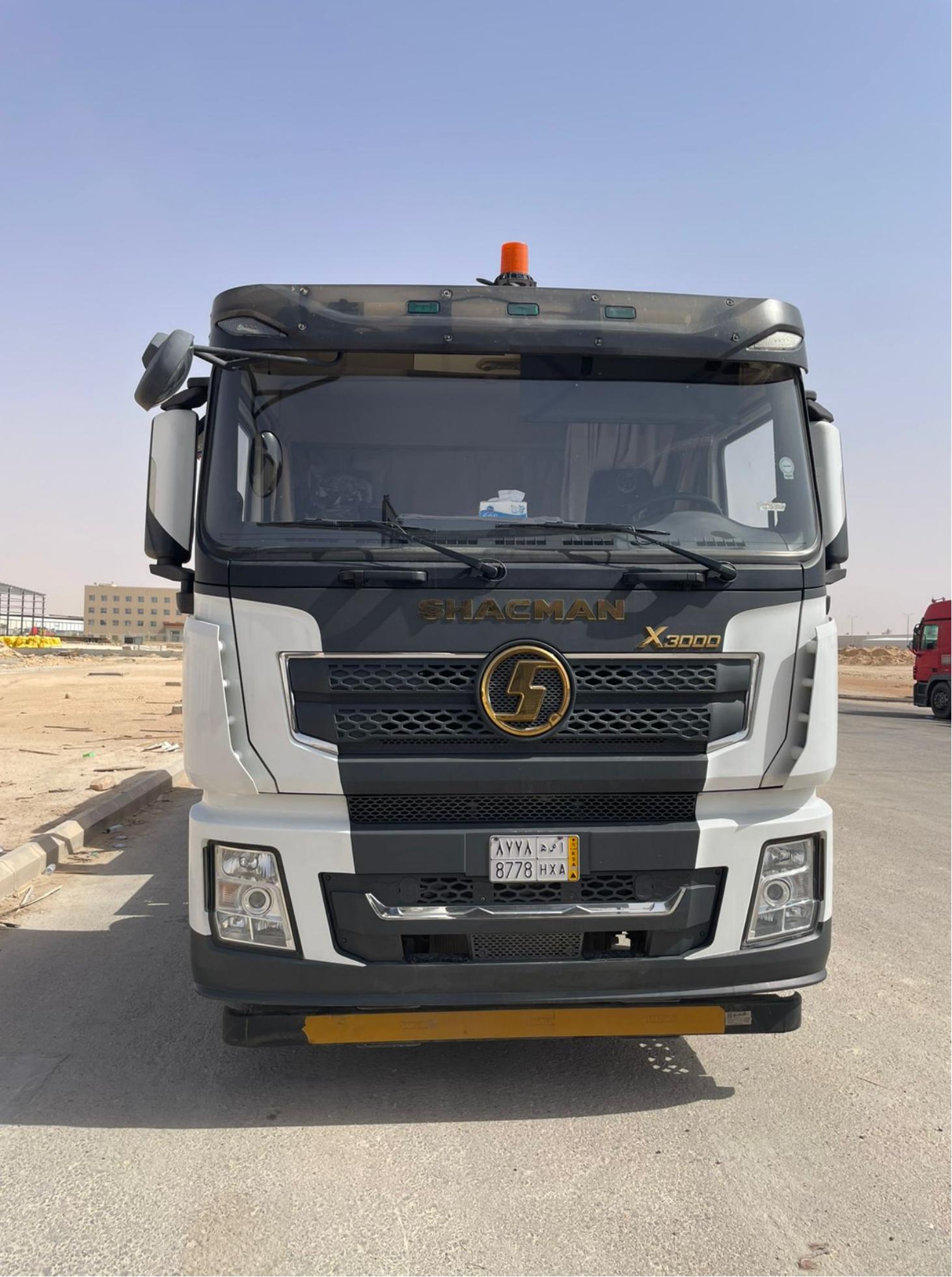 Shacman truck, plate 8778 HXA