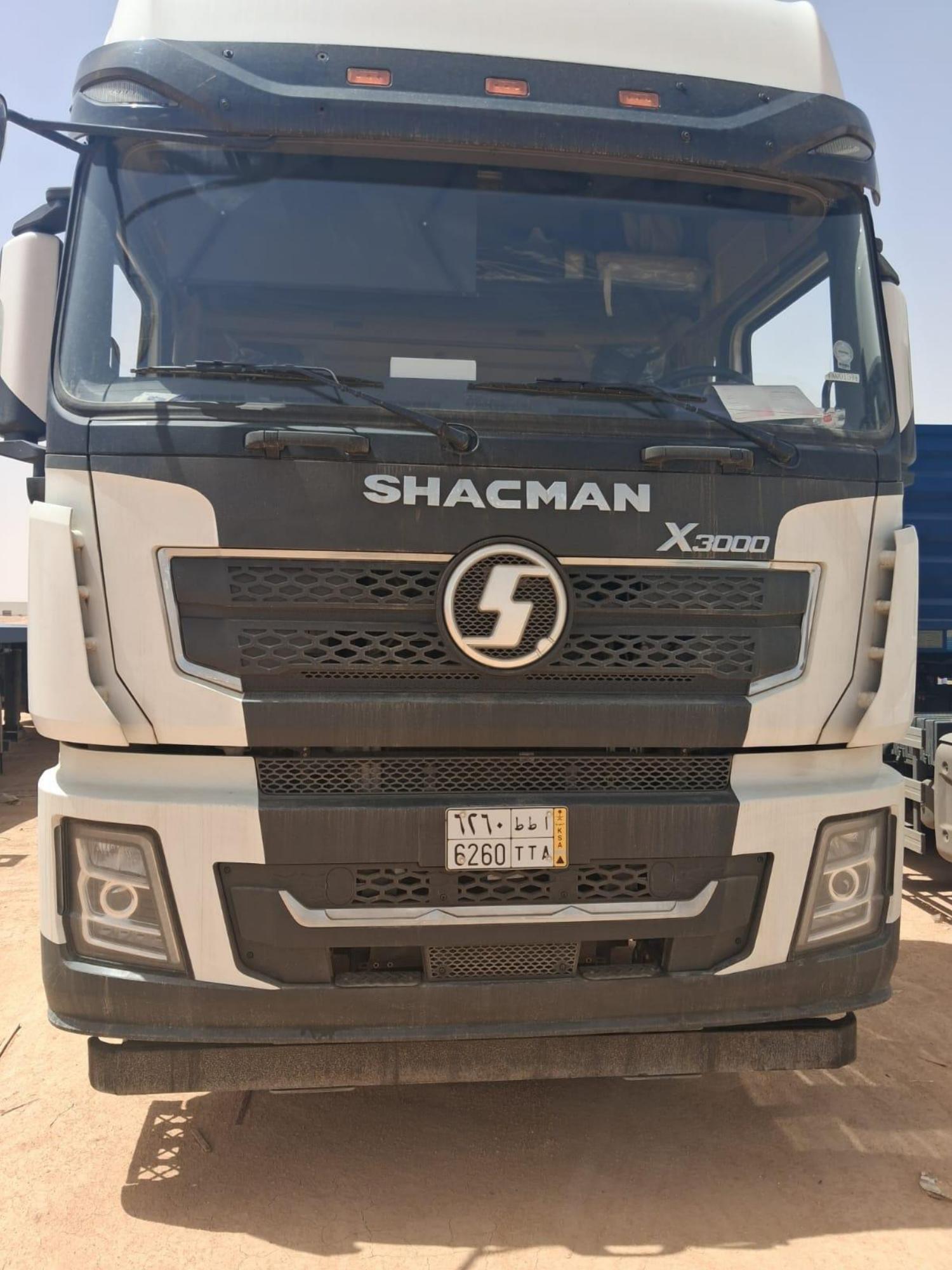 Shacman truck, plate 6260 TTA