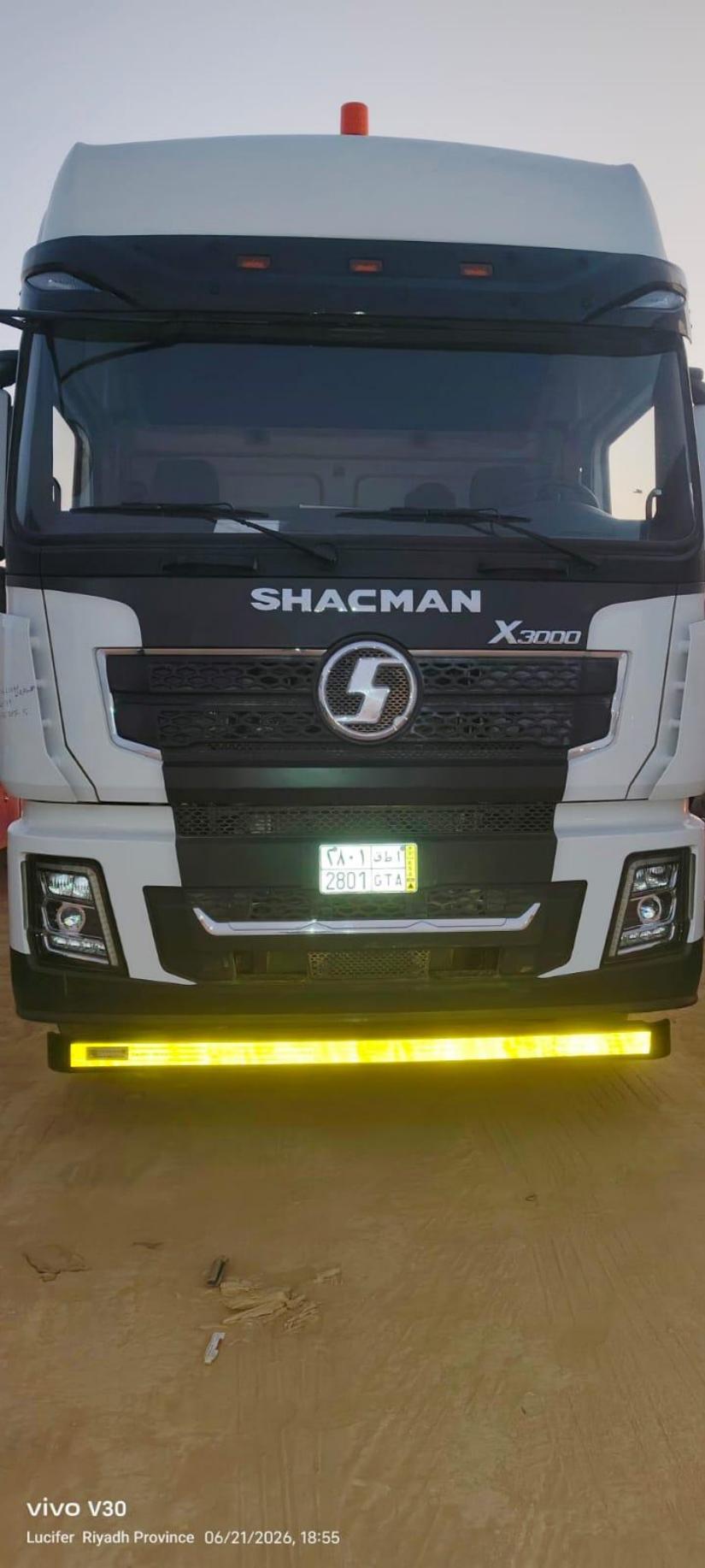 Shacman truck, plate 2801 GTA