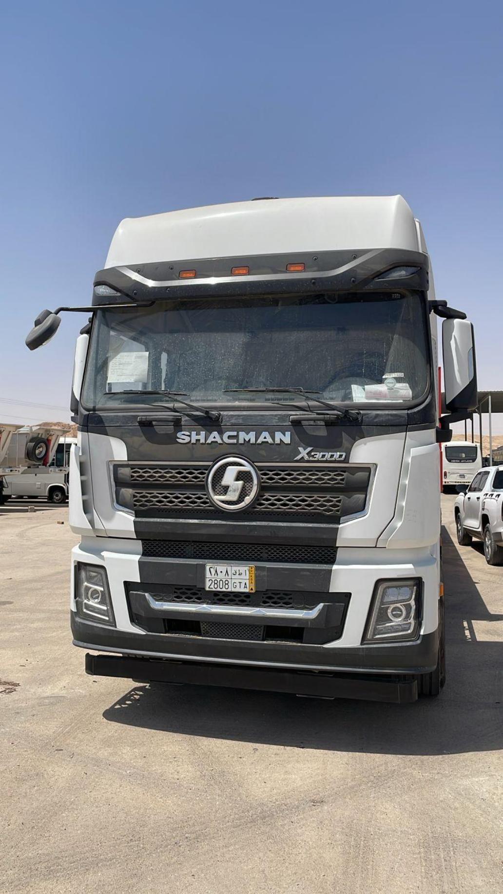 Shacman truck, plate 2808 GTA