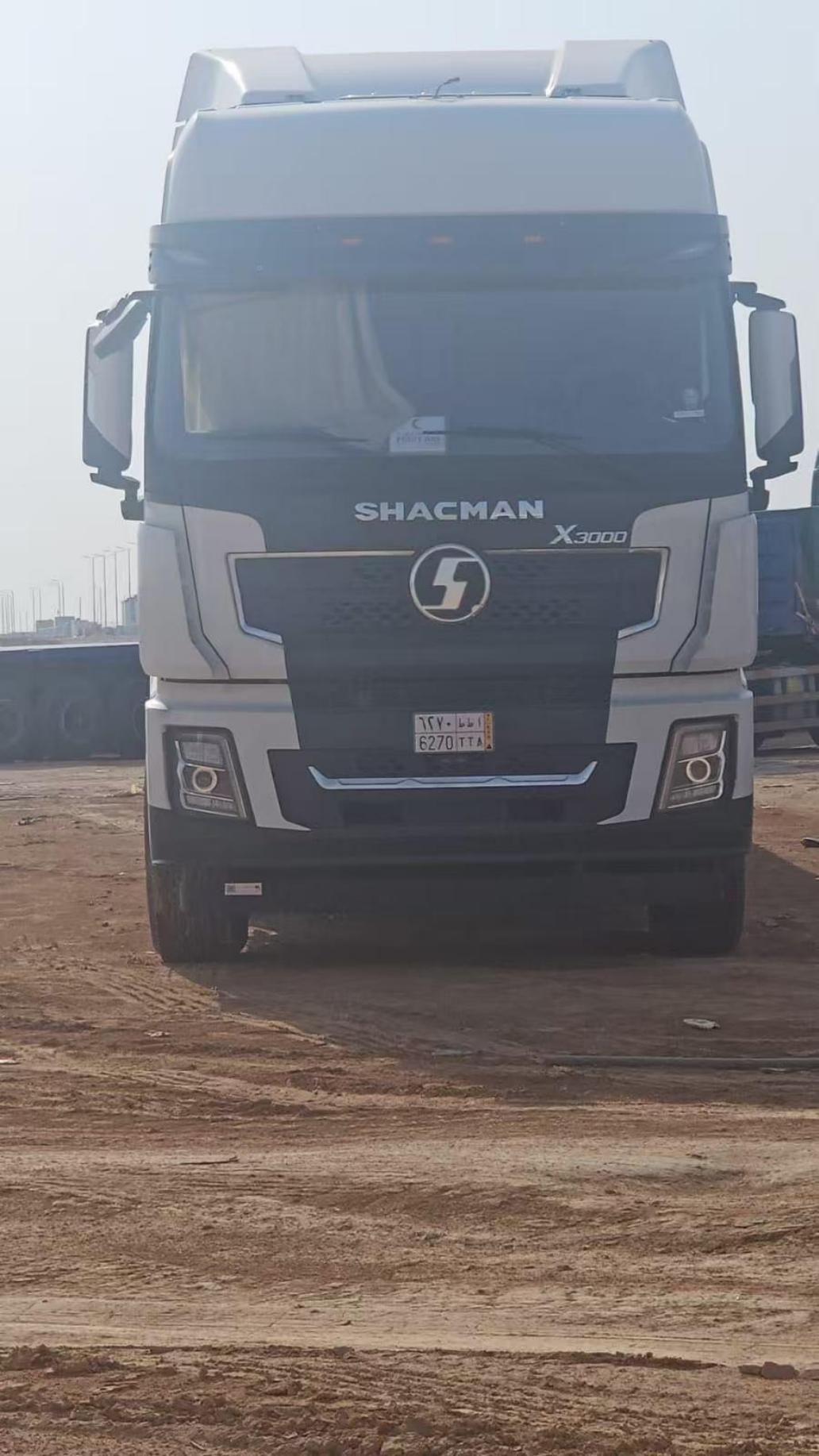 Shacman truck, plate 6270 TTA